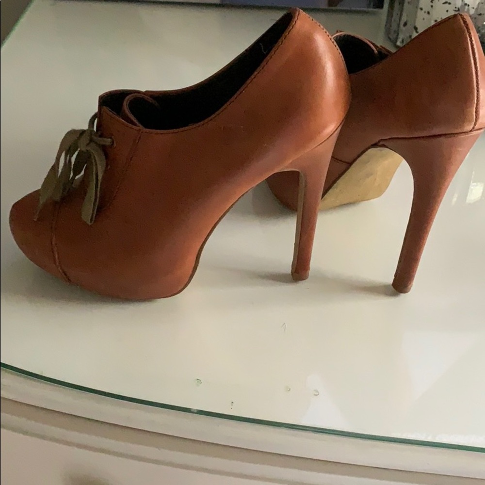 Boutique platforms - Picture 2 of 4
